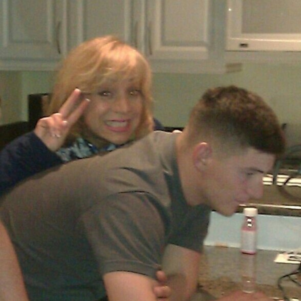 Meet your Posher, Yvonne